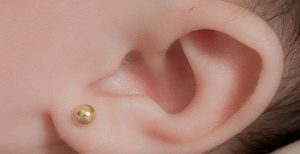 Los Aretes en bebés, ¿cuándo es el mejor momento de ponerselos? .. – Tu